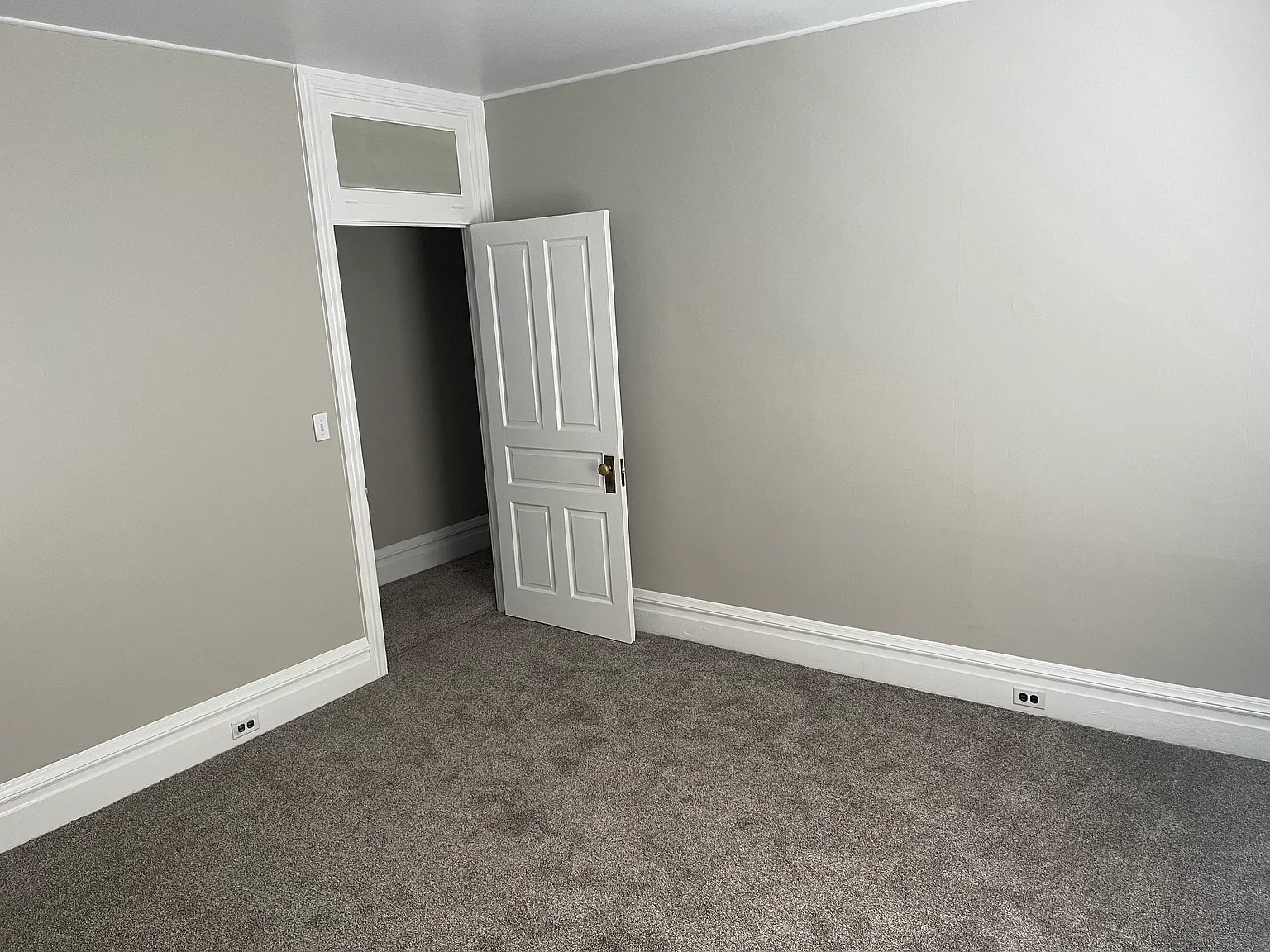 2 bed, 1200 sqft, $1,500 — Photo 2