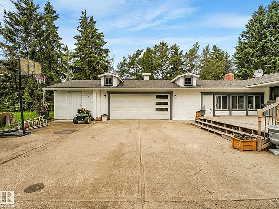 5th image of 10912 5th Ave SW