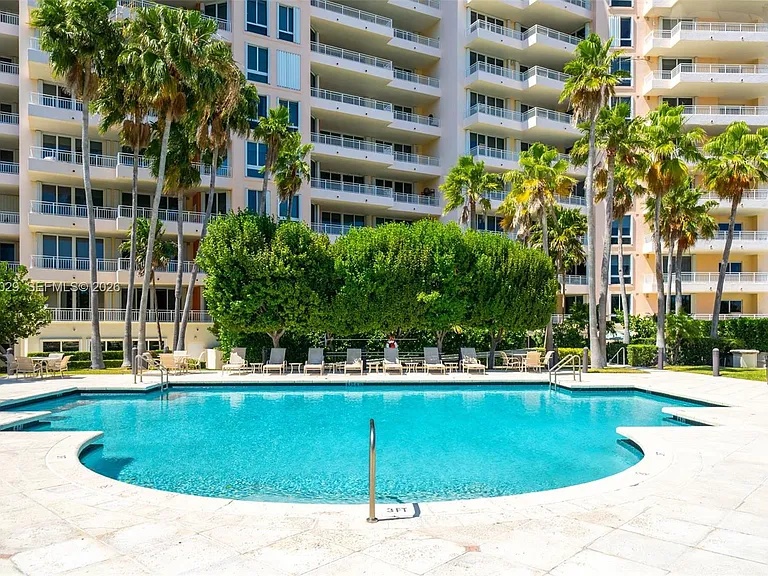 791 Crandon Blvd #404 — Photo 47