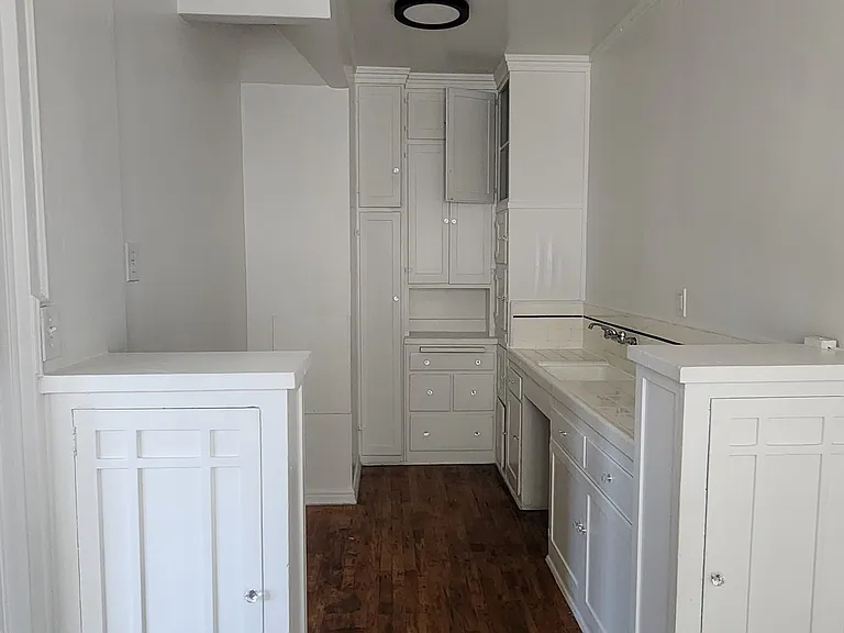 1803 N Wilton Pl #108 — Photo 7