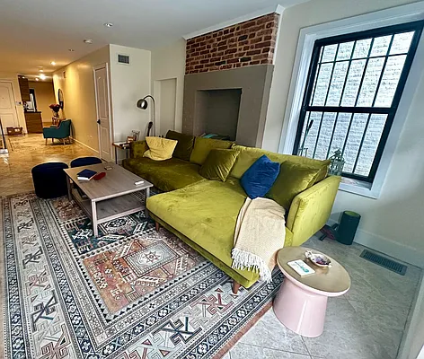 Rented by Corcoran | media 21