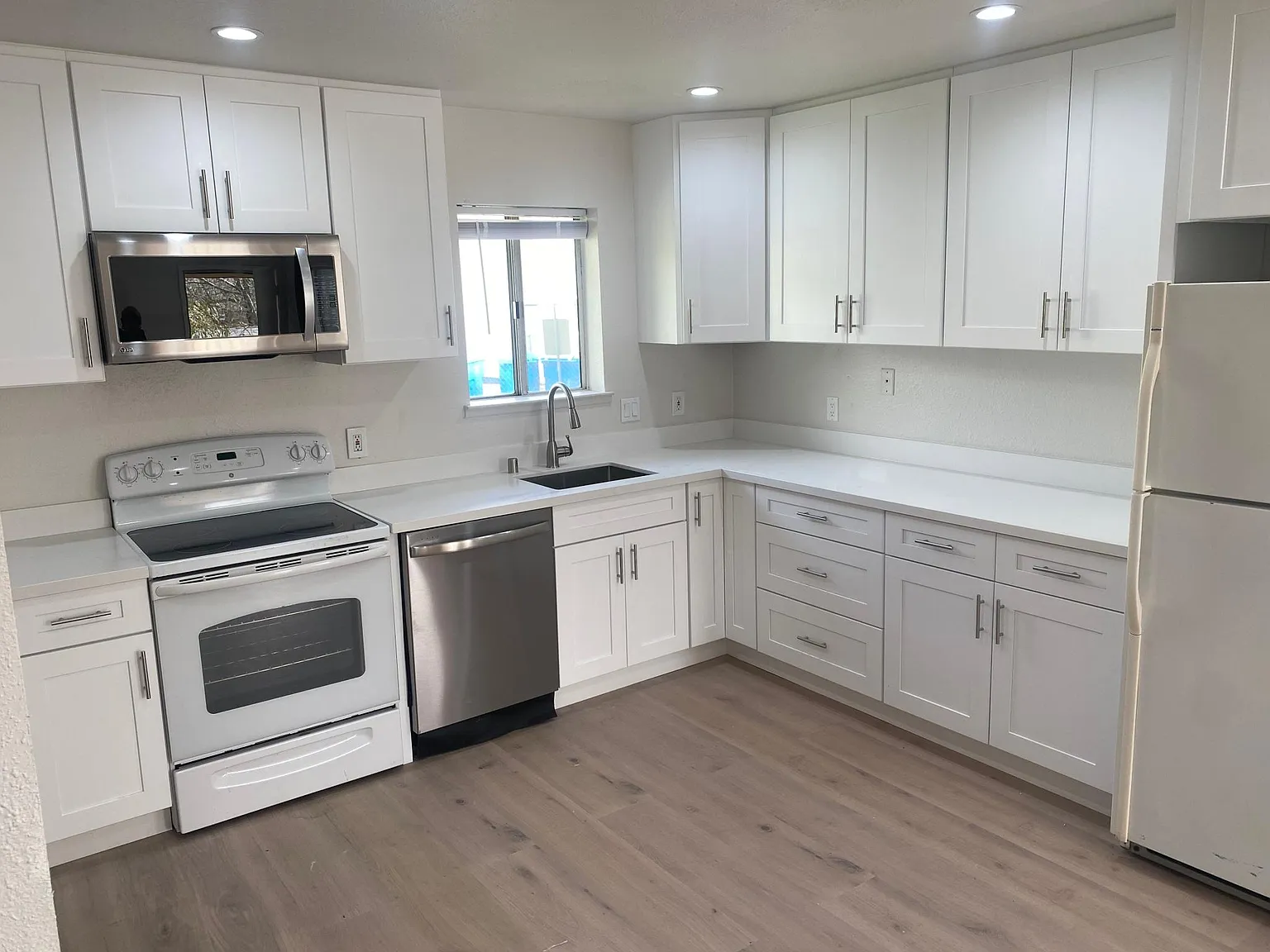1 bed, $1,475 — Photo 1