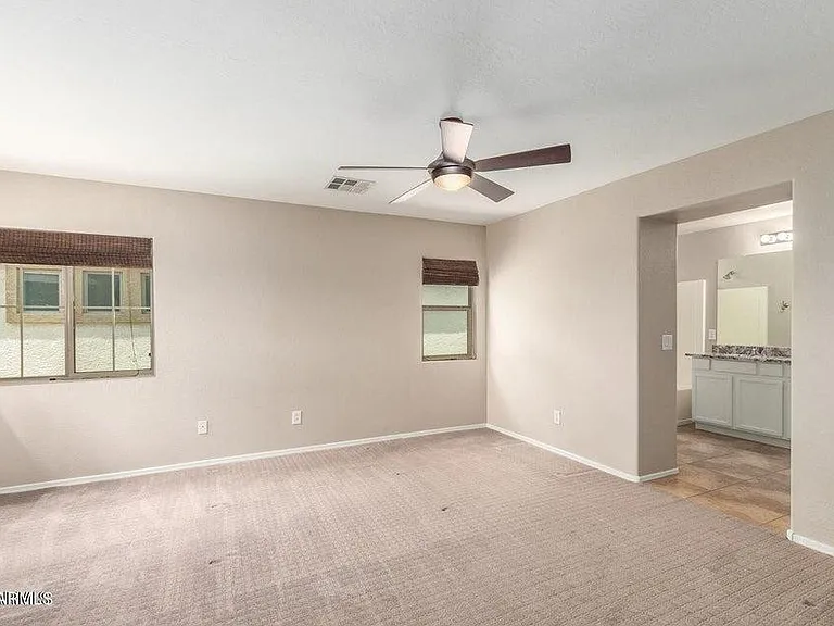 3828 E Bridgeport Pkwy — Photo 2