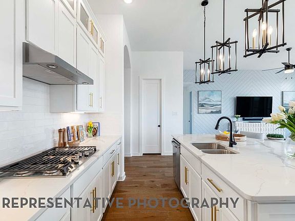 7th image of this home
