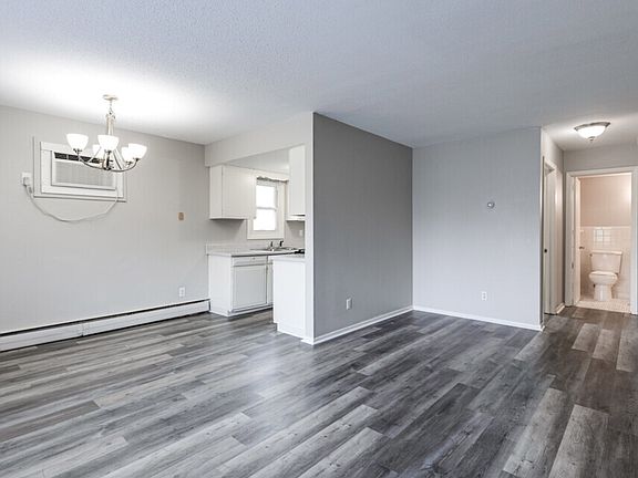 3rd image of 3251 14th Ave S #4607109
