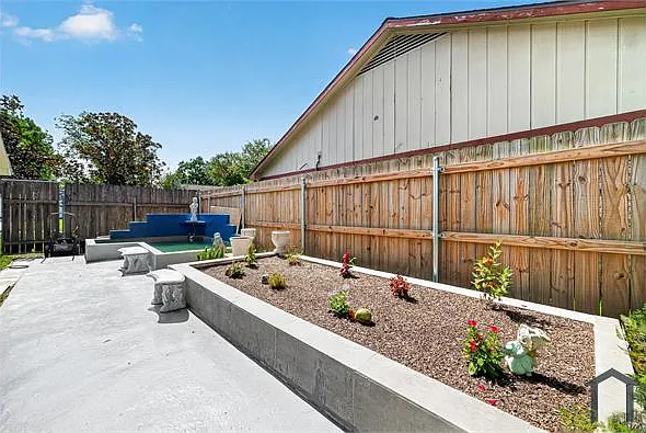 1119 Pinecroft Dr — Photo 34