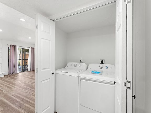 5th image of 17331 Red Oak Dr APT 14