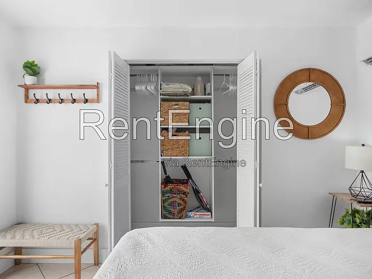 1636 NW 6th Ave — Photo 7