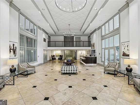 3rd image of 3820 Roswell Rd NE Unit 1004