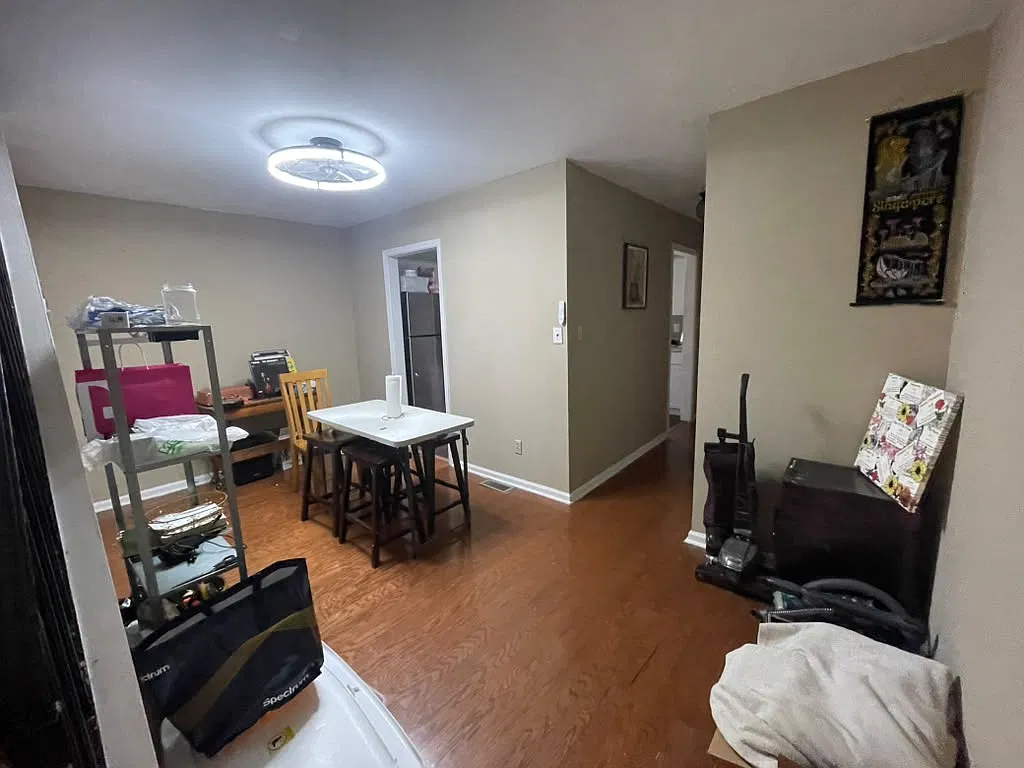 2 bed, 2.5 bath, 1356 sqft, $1,850 — Photo 4