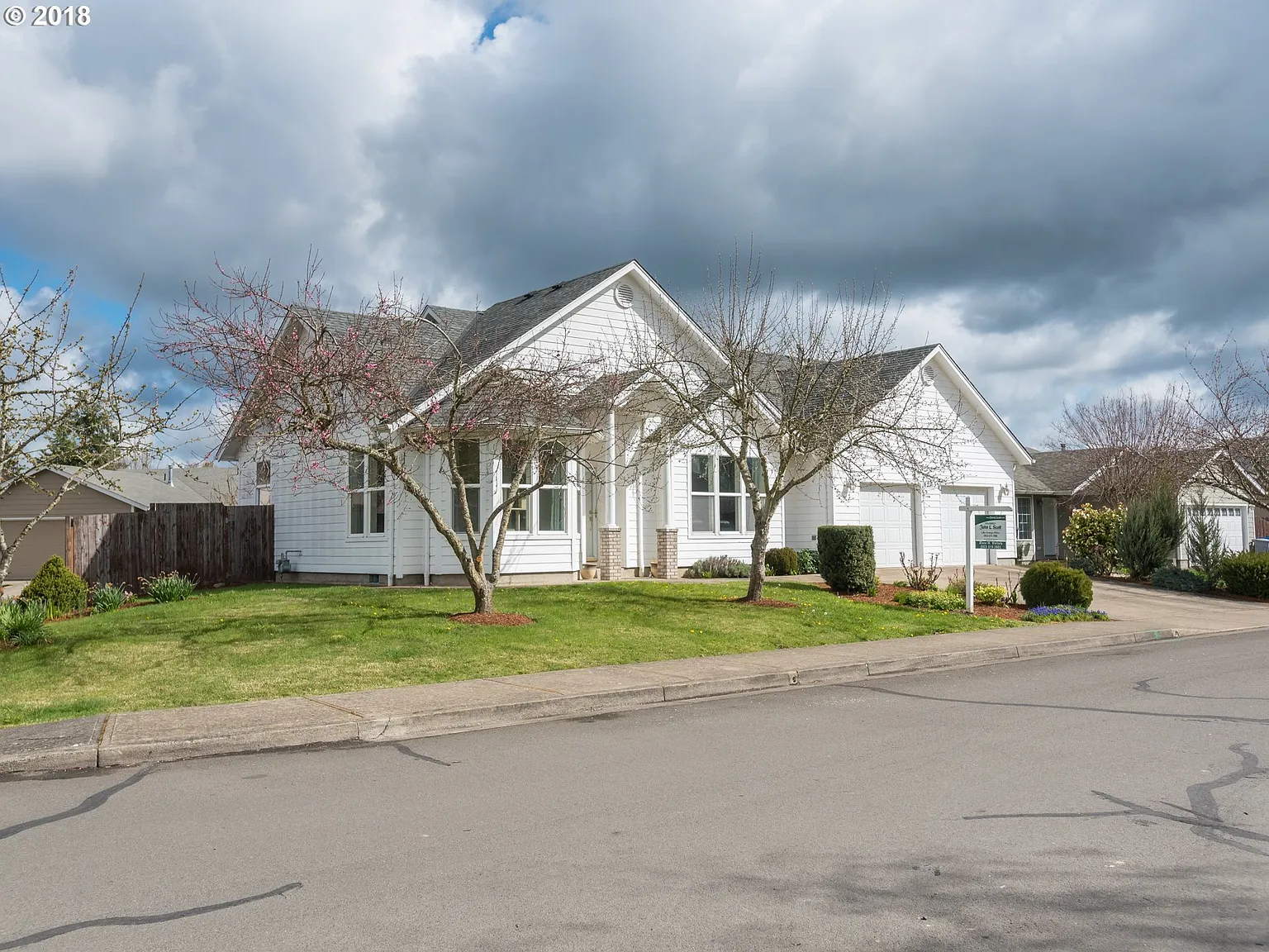 4213 Donalyn St NE photo 1