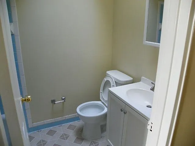 Willow Gardens Apartments — Photo 17