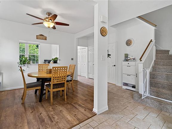 5th image of 117 Creekstone Dr
