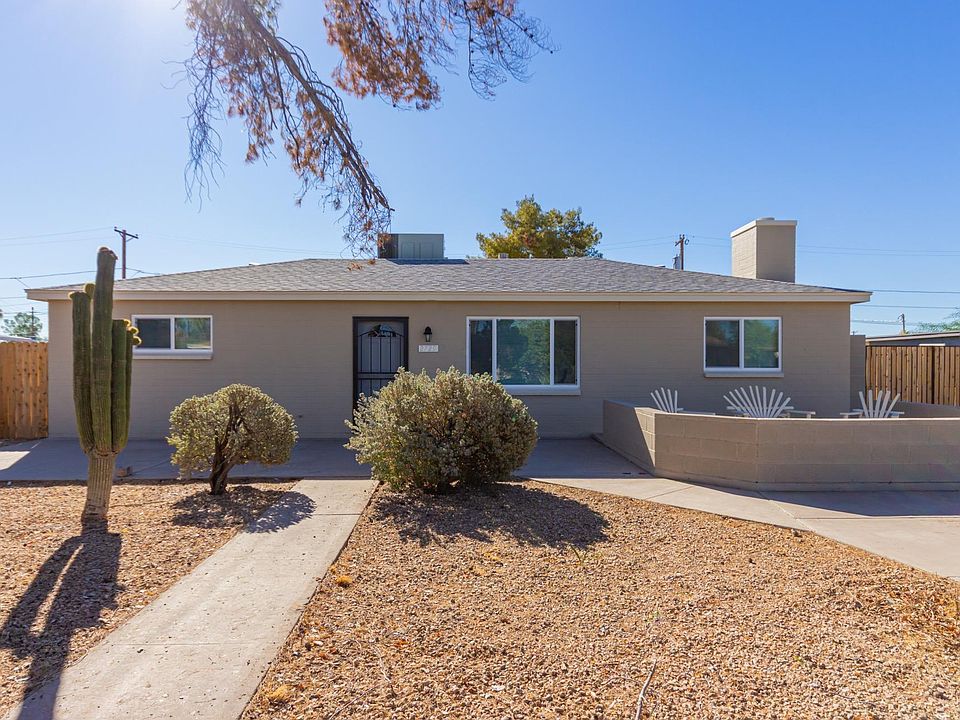 1st image of 2729 W Las Palmaritas Dr