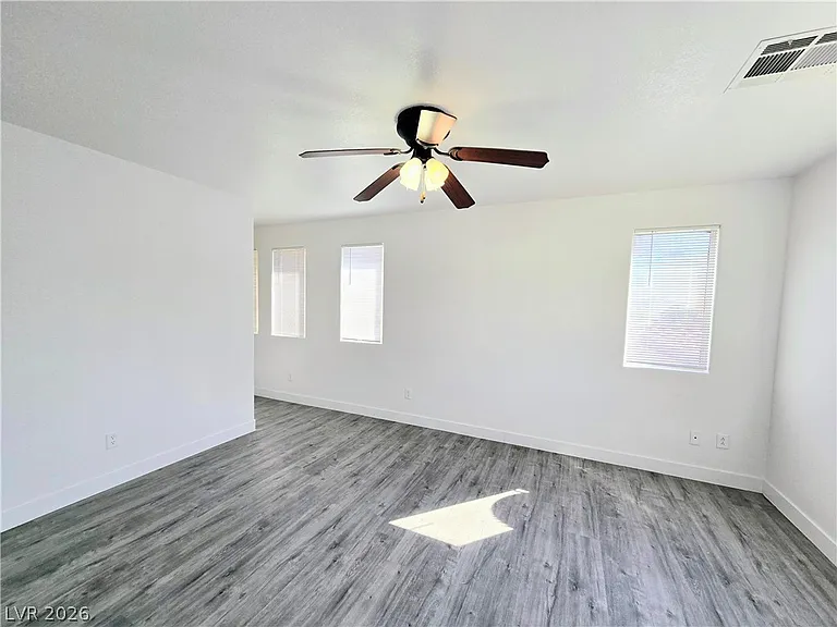 7858 Warwickshire Way — Photo 12