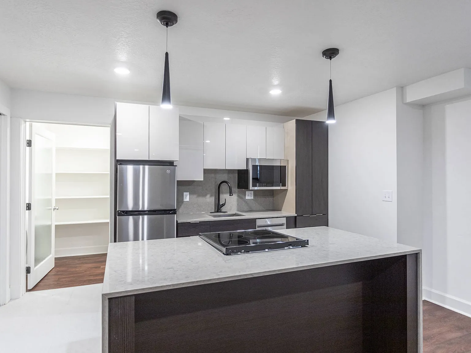 Lotus Cityline — Photo 1