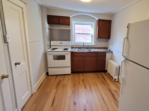 158 6th St #2F
