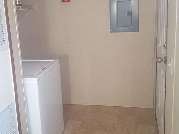 5th image of 4164 W 52nd St #29