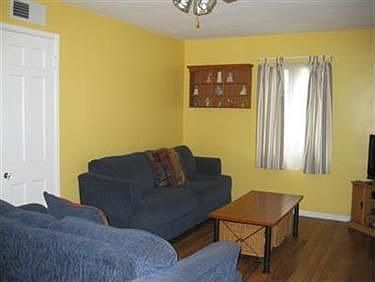 5th image of 13917 Courtland Ave