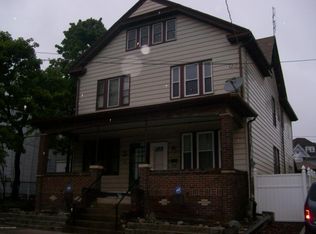 13 W Aspen St, Hazleton, PA 18201