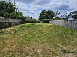 2212 10th St, Bremerton, WA 98312