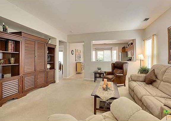 3rd image of 39702 Kent Dr