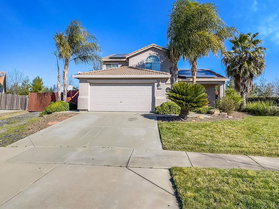 1st image of 1225 Plumas Links St