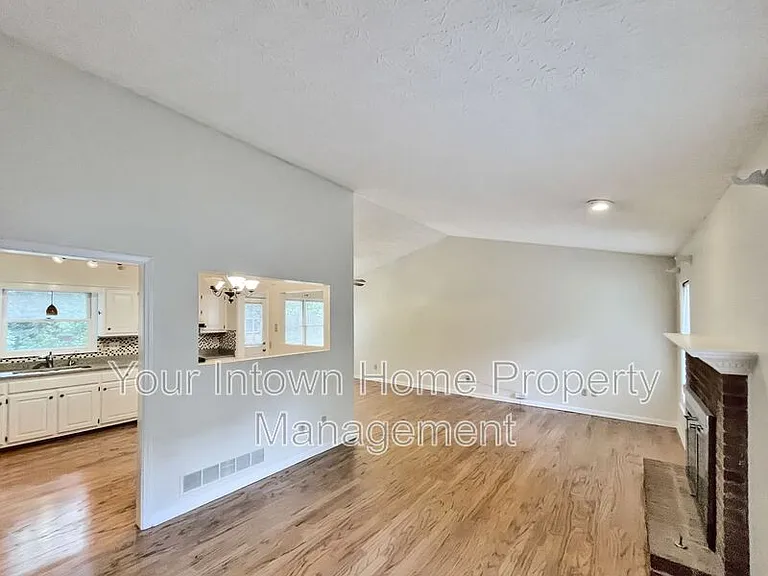 3116 Medley Rdg — Photo 3