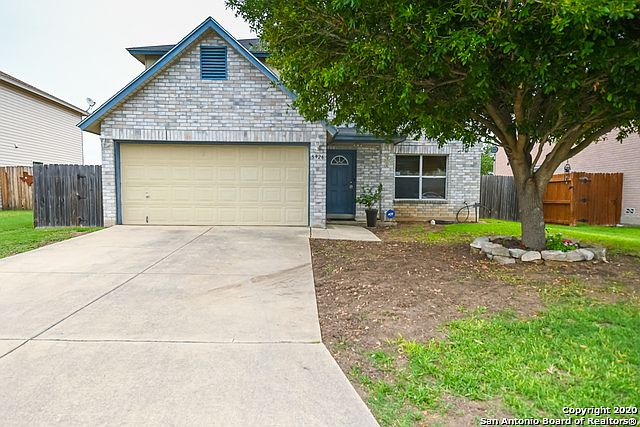 1st image of 5926 Encanto Point Dr