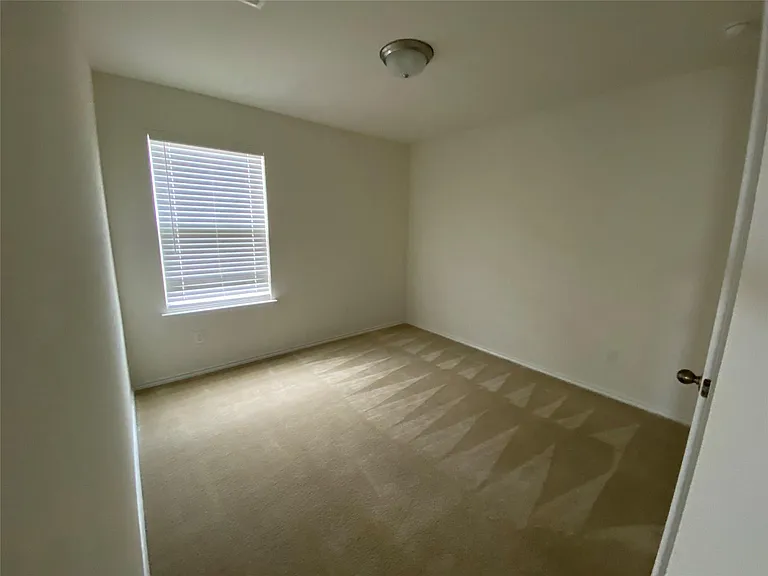1313 Arbor Acres Loop — Photo 13