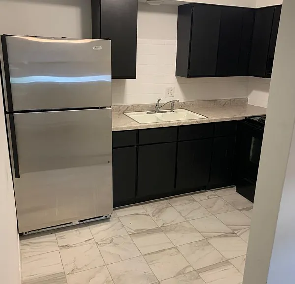 1017 N Schuyler Ave #3 — Photo 1