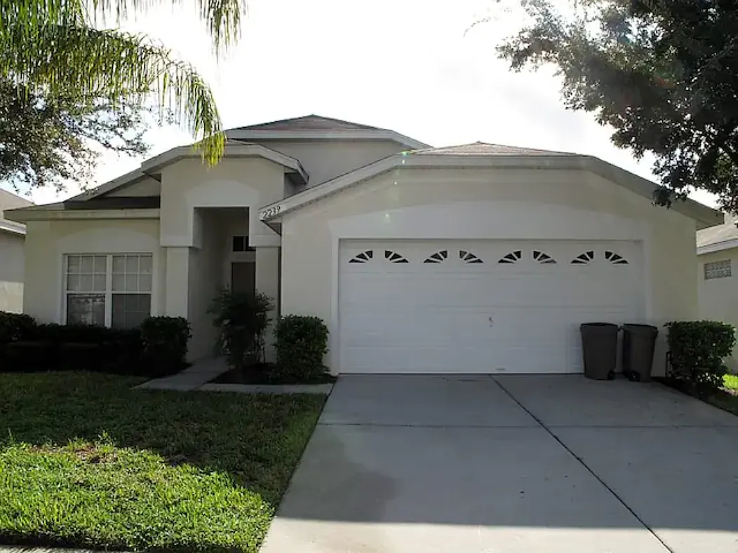 4 bed, 1567 sqft, $2,200 — Photo 1