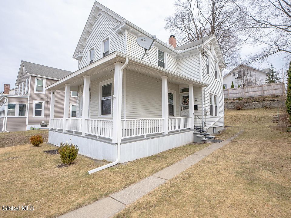 1st image of 34 Kinloch Ave