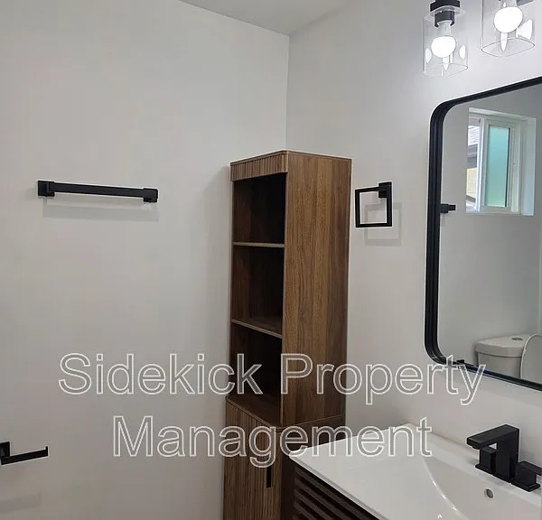 432 W Garfield Ave #B — Photo 12
