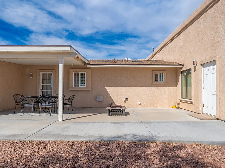 3910 Coral Reef Dr — Photo 39