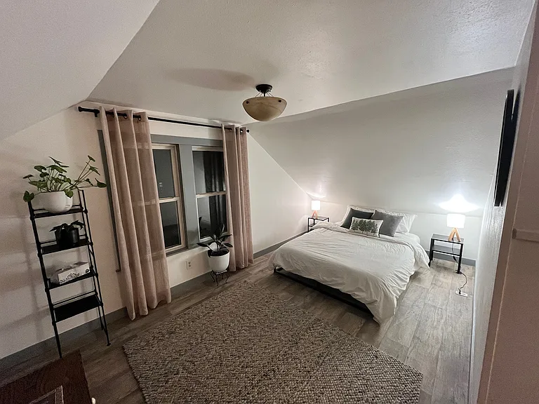 Upstairs bedroom