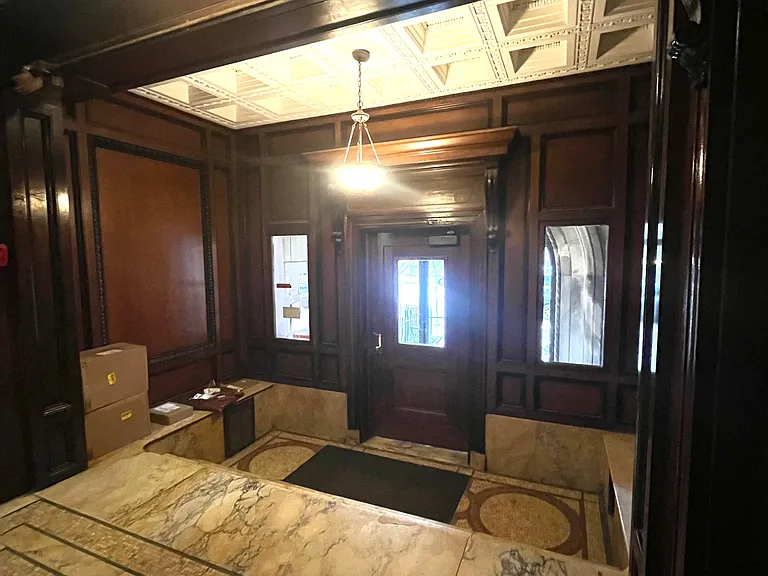 857 Beacon St #B2 — Photo 8