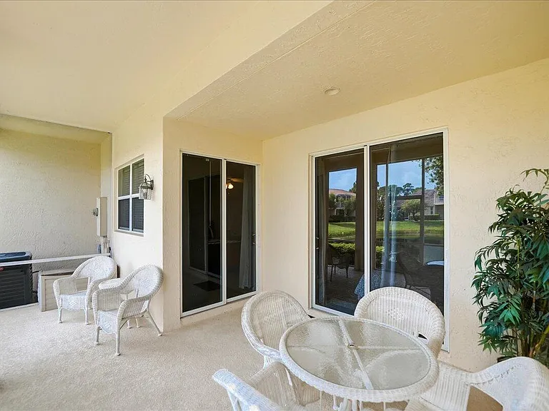 9210 World Cup Way — Photo 38