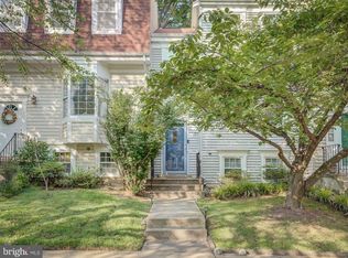 2400 Ridgehampton Ct, Reston, VA 20191