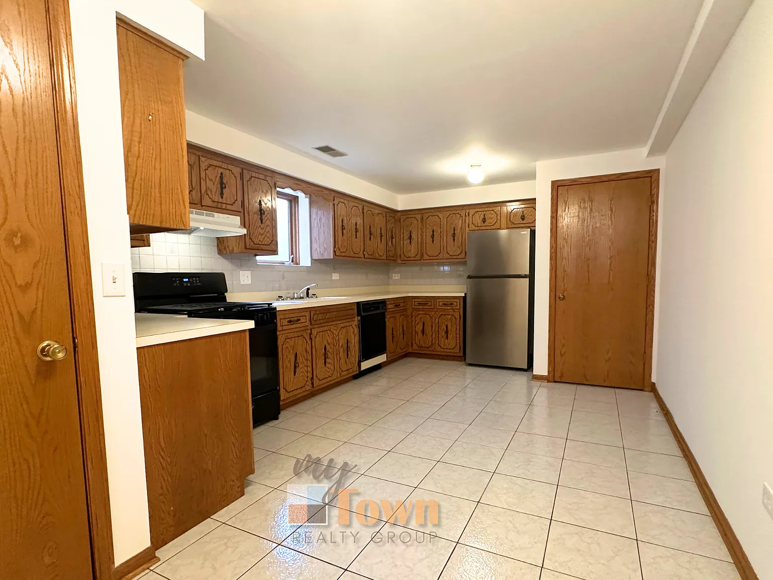 2 bed, $1,750 — Photo 4