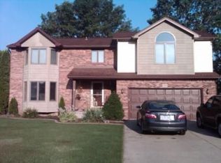 7254 Norman Rd, North Tonawanda, NY 14120