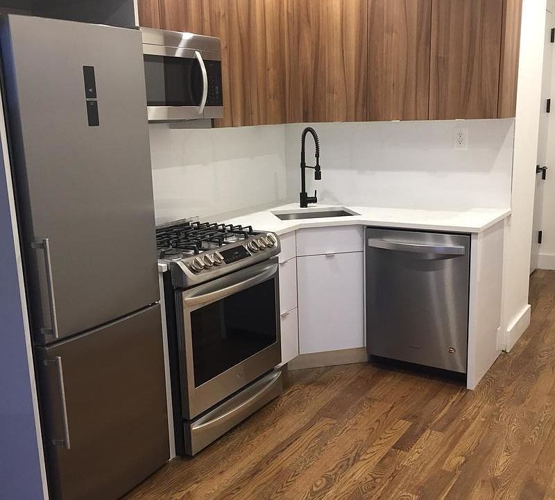 1st image of 249 Midwood St APT 4