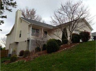 4914 Maywater Rd, Ooltewah, TN 37363