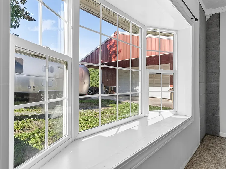 1009 Madalyn Way — Photo 21