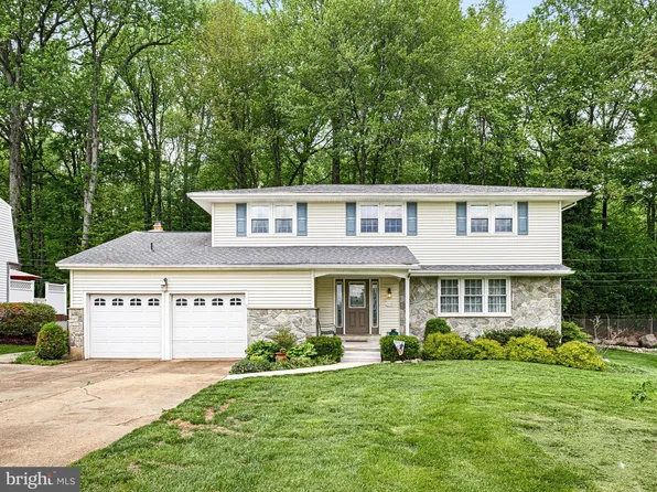 1119 N Dolton Ct, Wilmington, DE 19810