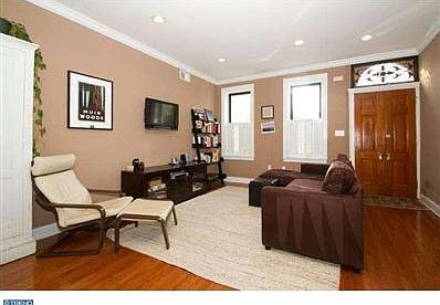 2nd image of 2443 Grays Ferry Ave