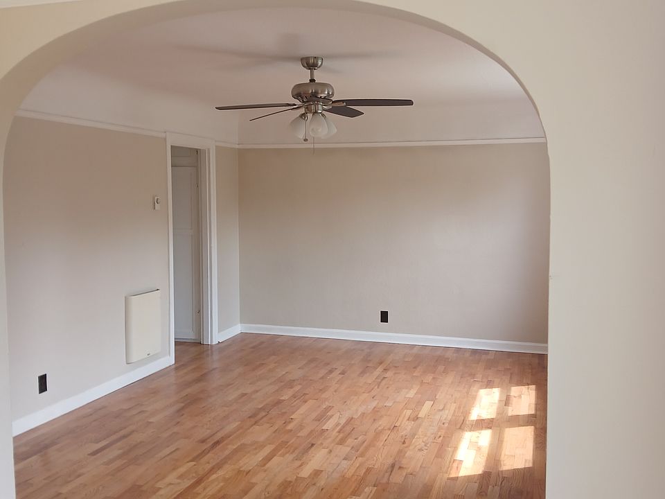 In dinning room looking at living room
