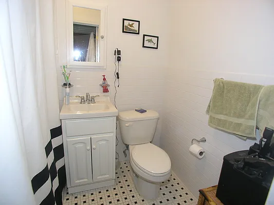 Rented by Townsley & Gay, LLC | media 6