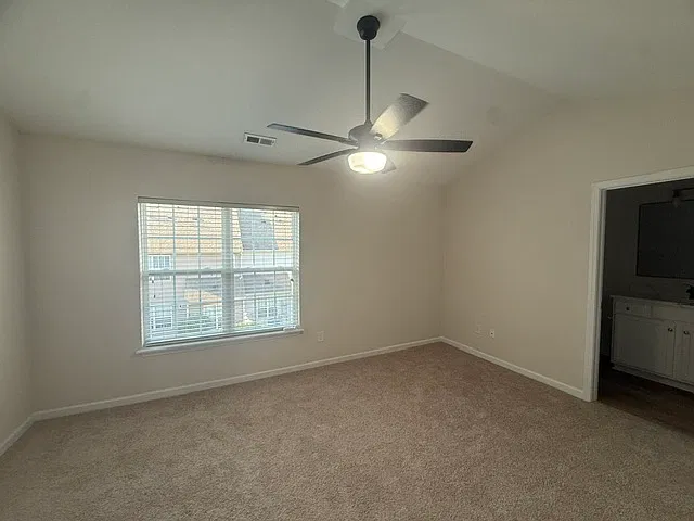 116 Goldfinch Ave — Photo 9
