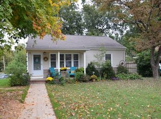 2401 Waverly Ct, High Point, NC 27262